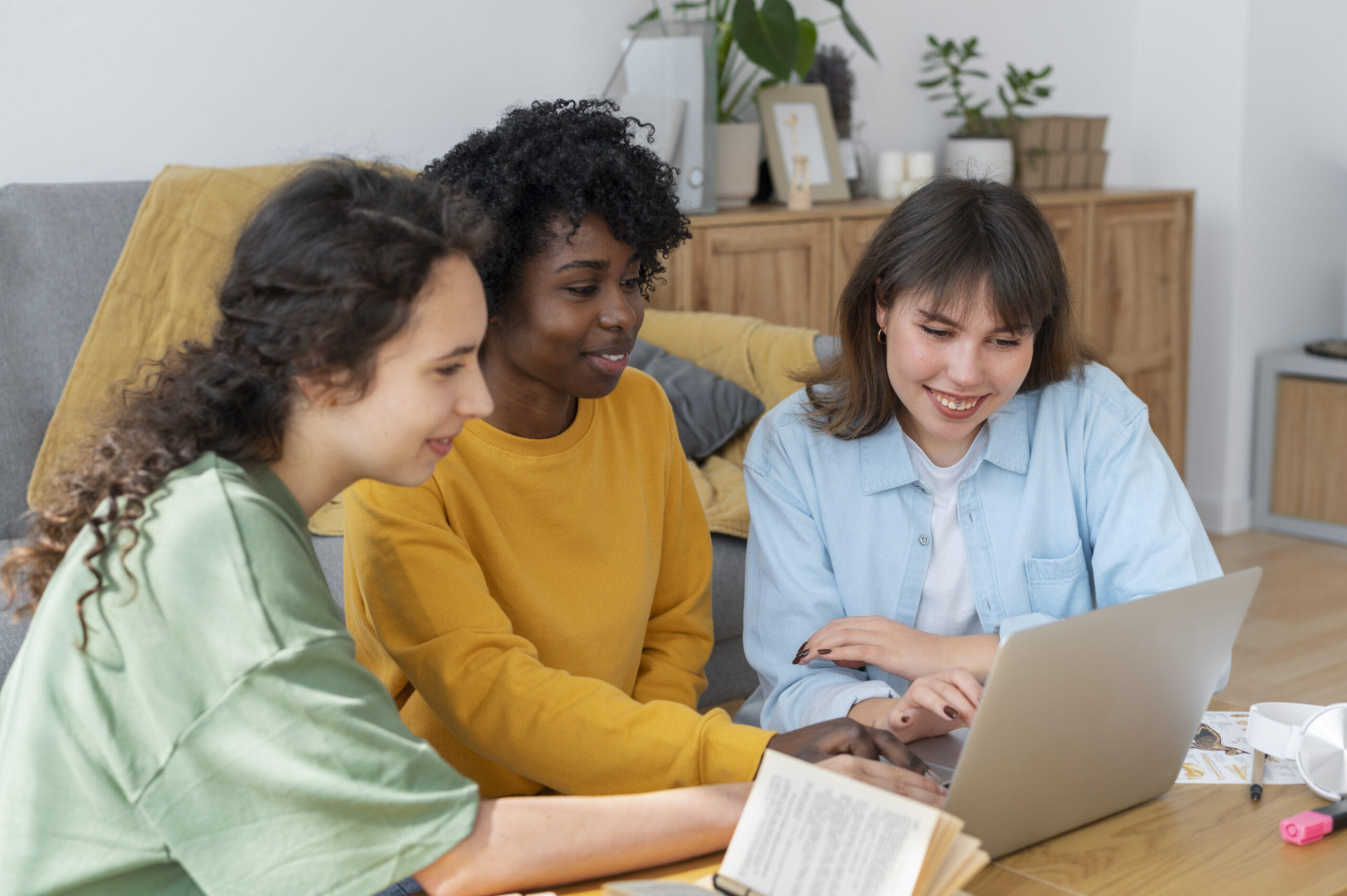 colleagues-doing-team-work-project